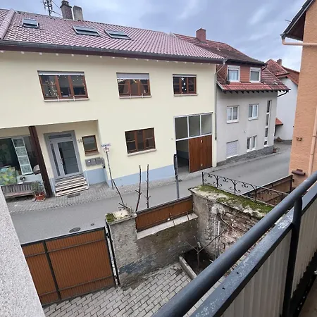 Moebliertes Apartment Fuer Expats Und Studenten In Der Naehe Von Heidelberg * 多森海姆