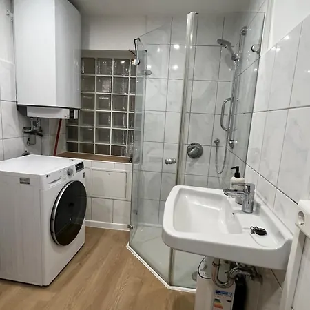 Moebliertes Apartment Fuer Expats Und Studenten In Der Naehe Von Heidelberg 多森海姆